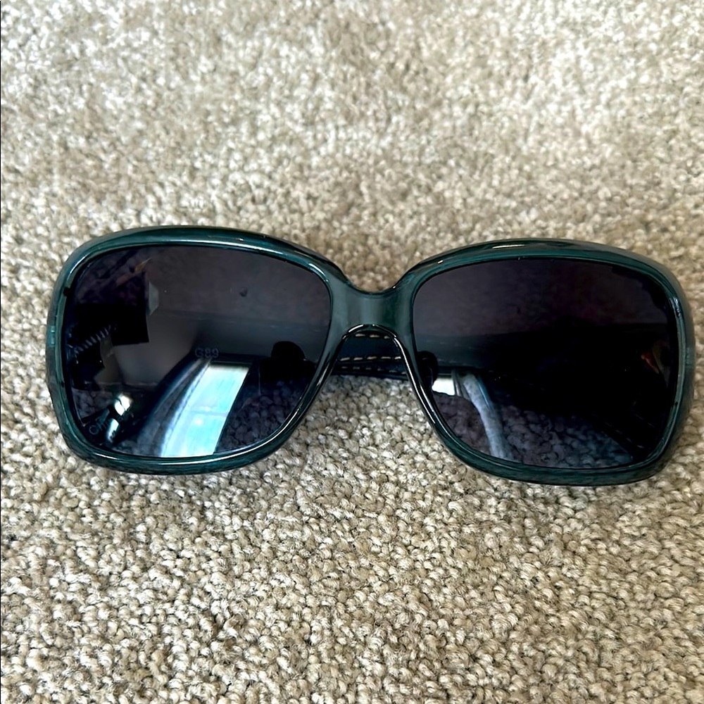 Stylish Green Sunglasses